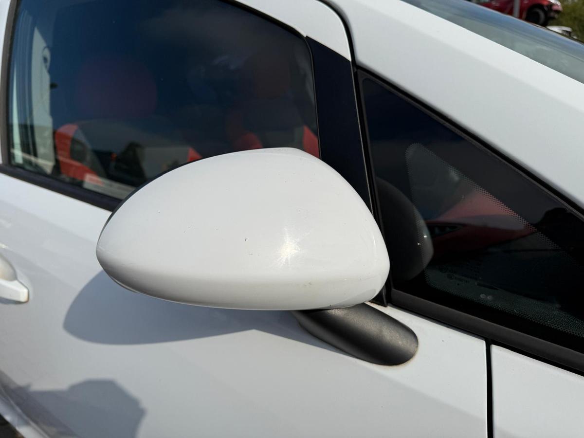 Opel Corsa D original Außenspiegel rechts Y474 Casablancaweiß elektrisch BJ08 Opel Corsa D original Außenspiegel rechts Y474 Casablancaweiß elektrisch BJ08